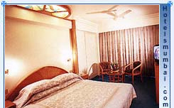 Oberoi Towers Dining Hotel - Mumbai